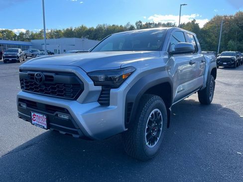New 2025 Toyota Tacoma TRD Off-Road image 1