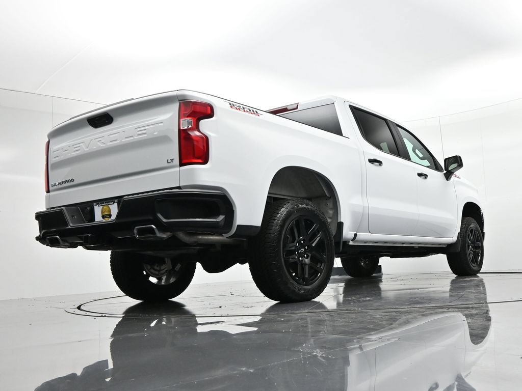Used 2025 Chevrolet Silverado 1500 LT Trail Boss AWD/4WD image 22