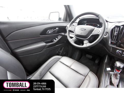 Used 2023 Chevrolet Traverse RS AWD/4WD image 9
