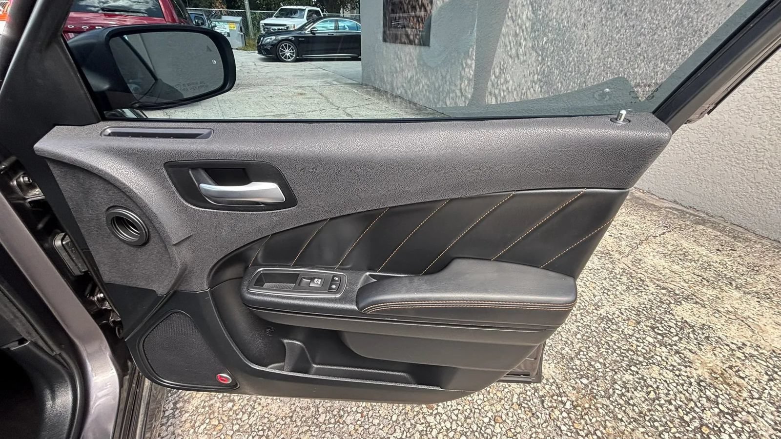Used 2017 Dodge Charger R/T RWD image 14