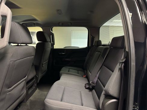 Used 2017 GMC Sierra 1500 SLE w/ SLE Value Package AWD/4WD image 23