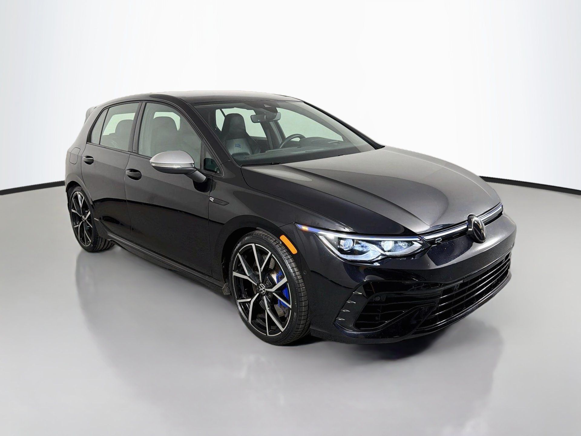 Used 2022 Volkswagen Golf R AWD/4WD image 3