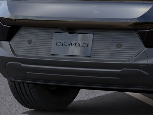 New 2026 Chevrolet Equinox EV LT FWD image 14