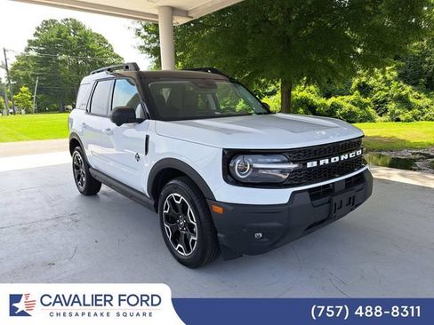 Used 2025 Ford Bronco Sport Outer Banks w/ Outer Banks Tech Package+ AWD/4WD image 1