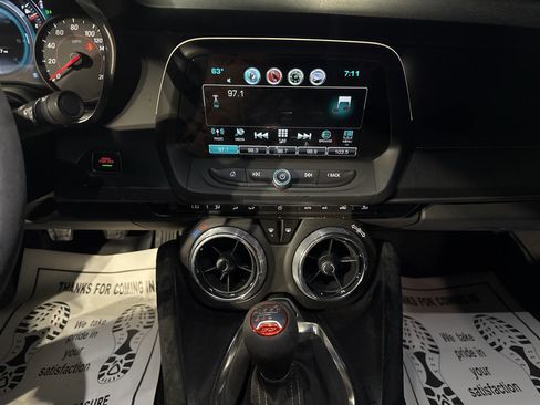 Used 2018 Chevrolet Camaro SS image 14