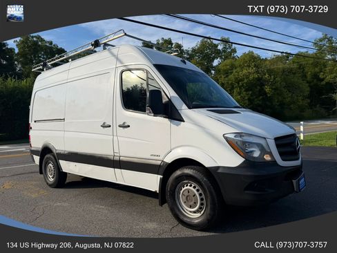 Used 2014 Mercedes-Benz Sprinter 2500 image 1