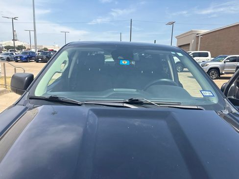 Used 2023 Ford Ranger XLT w/ Equipment Group 301A Mid RWD image 6