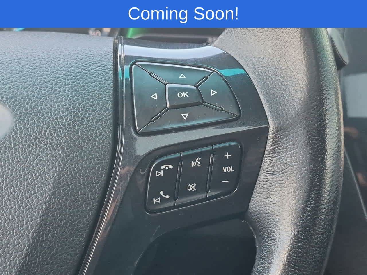 Used 2016 Ford Explorer XLT w/ Equipment Group 202A AWD/4WD image 28