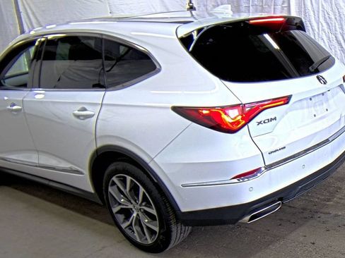 Used 2024 Acura MDX SH-AWD w/ Technology Package image 4