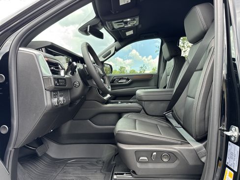 New 2026 GMC Yukon Denali AWD/4WD image 16