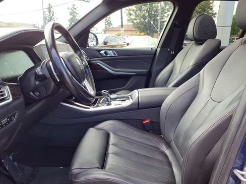 Used 2020 BMW X5 xDrive40i w/ Premium Package AWD/4WD image 23