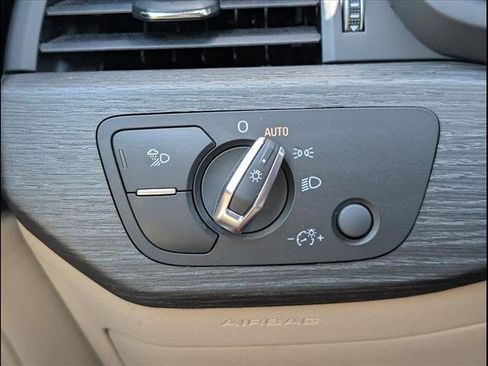 Used 2023 Audi A4 2.0T Premium Plus image 27