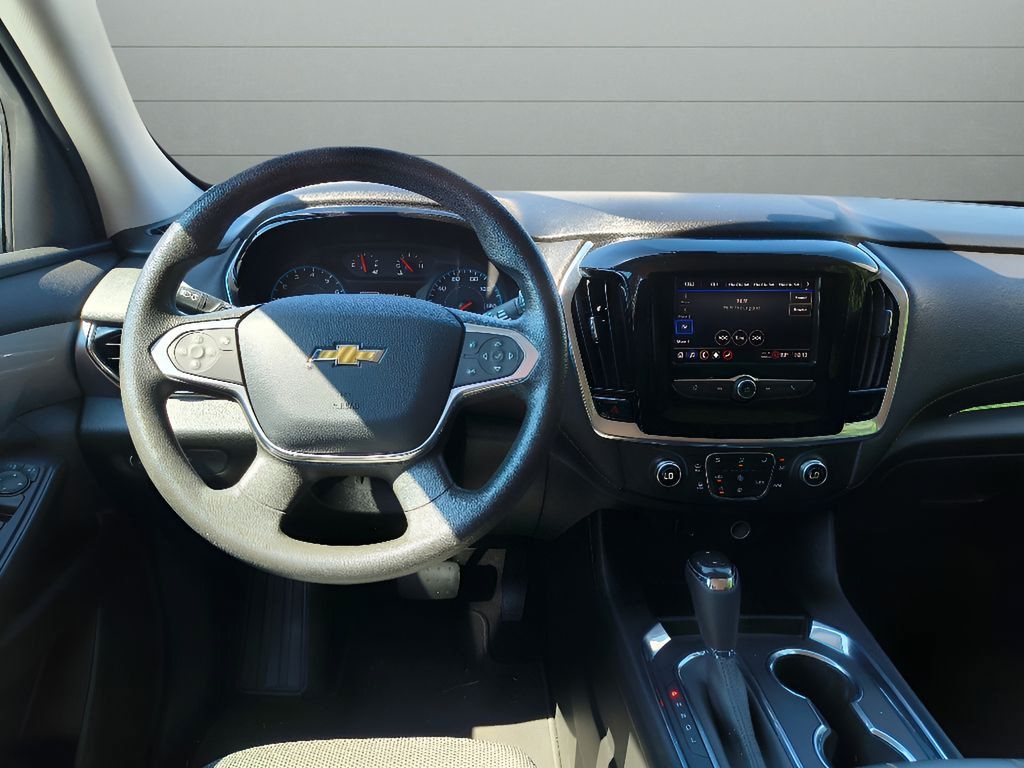 Used 2020 Chevrolet Traverse LS FWD image 28