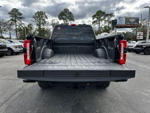 New 2026 Ford F250 Lariat w/ Black Appearance Package image 44