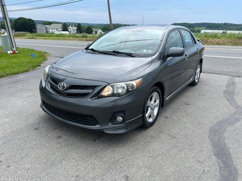 Used 2012 Toyota Corolla S FWD image 5