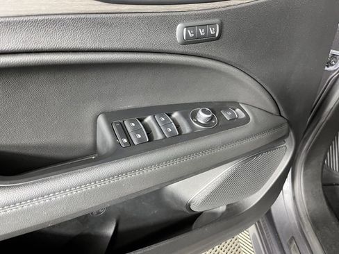 Used 2023 Alfa Romeo Stelvio Ti image 16