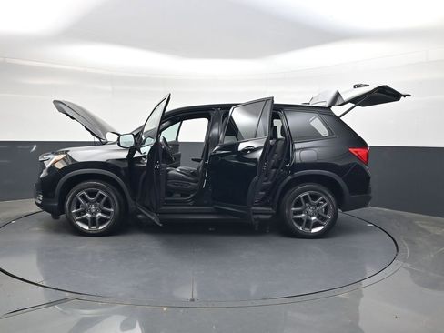 Used 2023 Honda Passport EX-L image 34