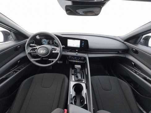 New 2026 Hyundai Elantra Sport FWD image 13