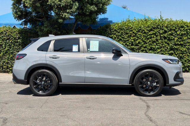 Certified 2024 Honda HR-V Sport image 3