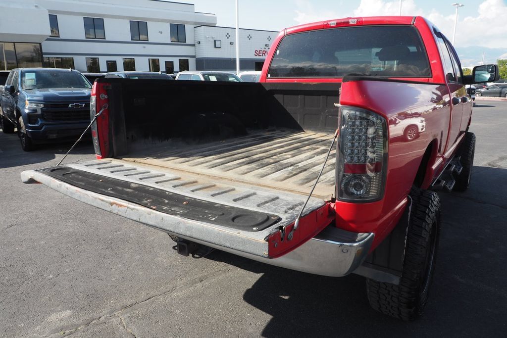 Used 2009 Dodge Ram 2500 Truck SLT w/ Trailer Tow Group AWD/4WD image 16