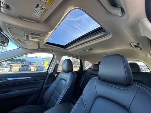 New 2025 MAZDA CX-5 AWD 2.5 S w/ Preferred Package image 24