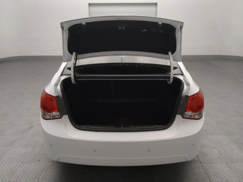 Used 2016 Chevrolet Cruze LT w/ Enhanced Safety Package FWD image 29
