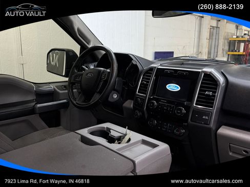 Used 2016 Ford F150 XLT w/ Equipment Group 302A Luxury AWD/4WD image 10