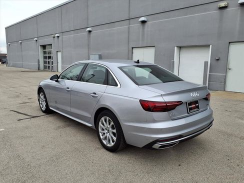 Used 2023 Audi A4 2.0T Premium w/ Convenience Package image 4