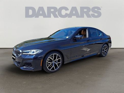 Used 2022 BMW 540i xDrive w/ Executive Package AWD/4WD image 3