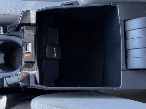 Used 2020 Toyota Corolla L image 14