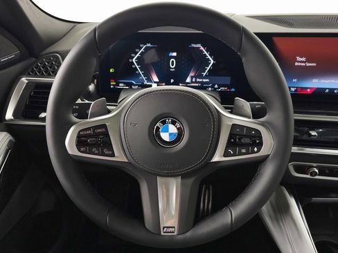 New 2026 BMW X6 xDrive40i w/ Climate Comfort Package image 16
