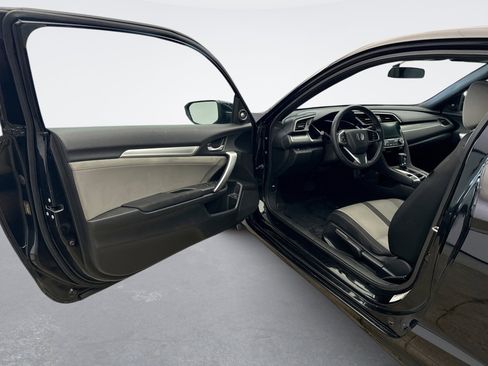 Used 2018 Honda Civic EX-T image 9