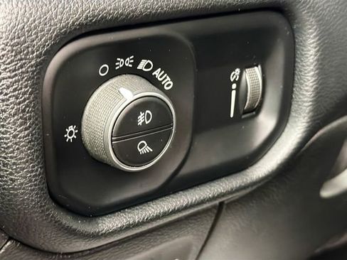 Used 2020 RAM 1500 Big Horn image 10