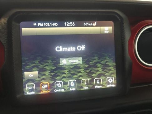 Used 2020 Jeep Gladiator Rubicon AWD/4WD image 22