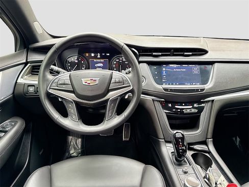 Used 2022 Cadillac XT5 Sportv w/ Technology Package image 23