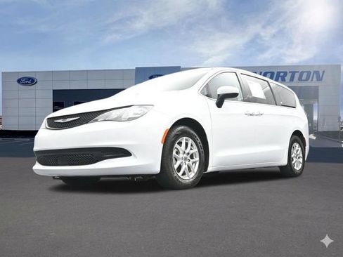Used 2022 Chrysler Voyager LX FWD image 54