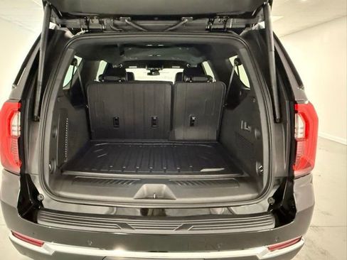 New 2026 GMC Yukon XL Elevation w/ LPO, Floor Liner Package image 8