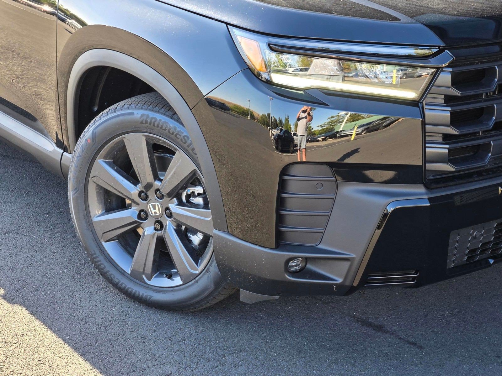 New 2026 Honda Pilot Sport image 10