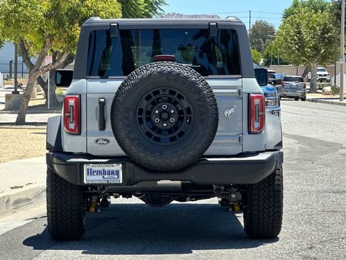 New 2026 Ford Bronco Badlands w/ Sasquatch Package AWD/4WD image 5