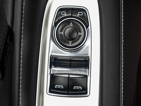 Used 2021 Chevrolet Corvette Stingray Coupe w/ Z51 Performance Package RWD image 43