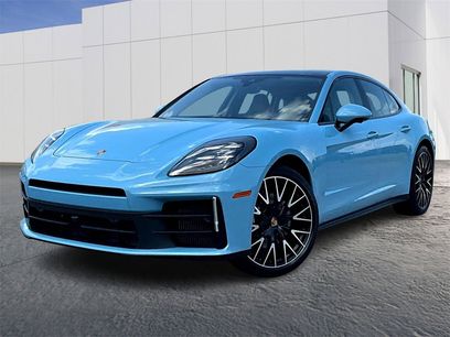 New 2025 Porsche Panamera 4