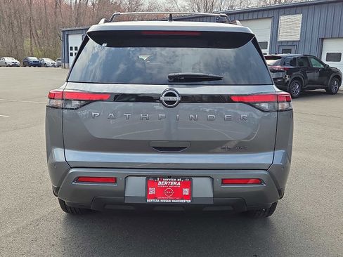 New 2026 Nissan Pathfinder SL AWD/4WD image 5