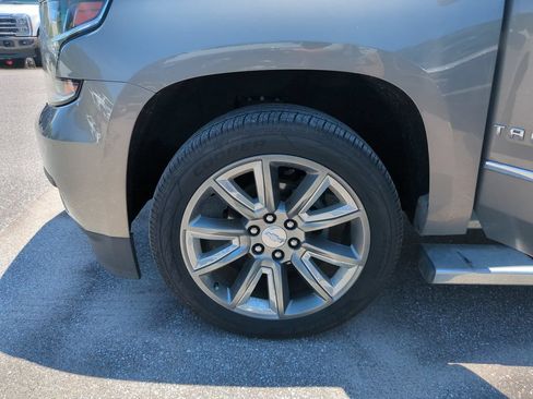 Used 2018 Chevrolet Tahoe LT w/ LT Signature Package RWD image 36
