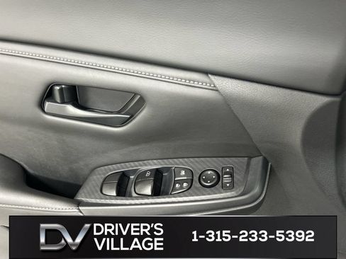 Used 2024 Nissan Sentra S FWD image 11