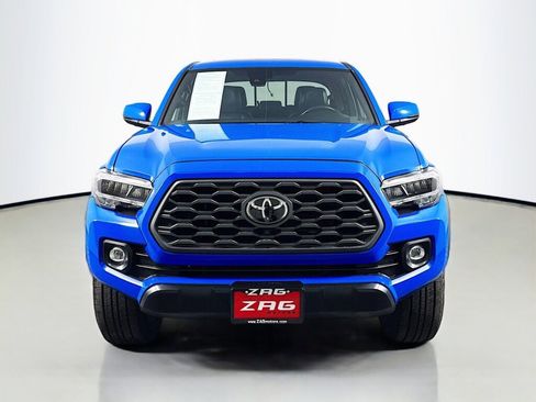 Used 2020 Toyota Tacoma TRD Off-Road w/ TRD Premium Off Road Package image 8