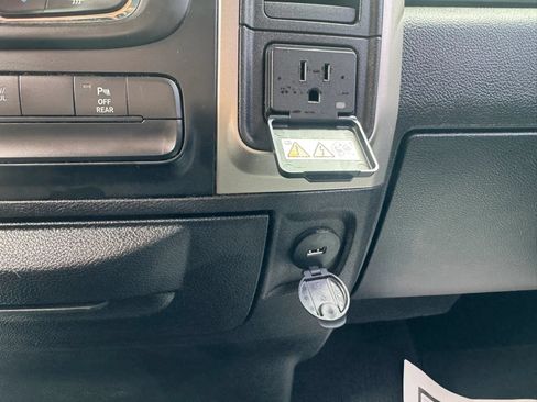 Used 2020 RAM 1500 Warlock w/ Electronics Group AWD/4WD image 32
