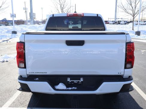 Used 2024 Chevrolet Colorado LT w/ LT Convenience Package image 10