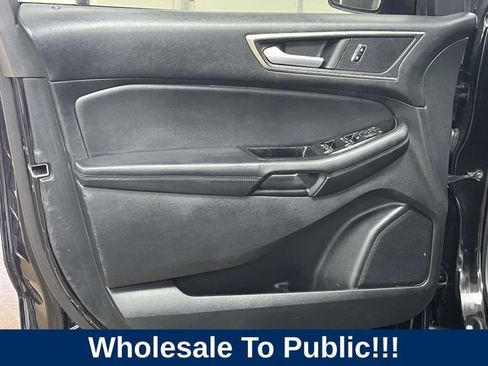 Used 2016 Ford Edge SEL w/ Equipment Group 201A FWD image 16
