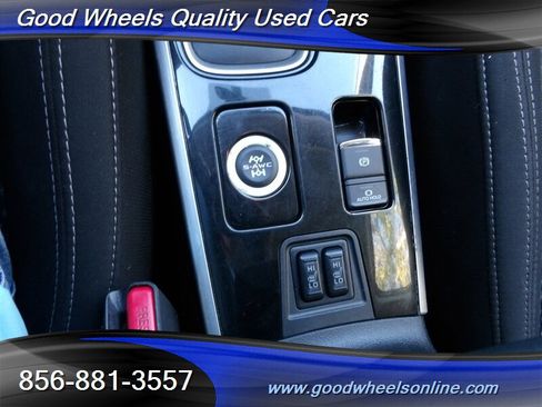 Used 2020 Mitsubishi Outlander ES image 19