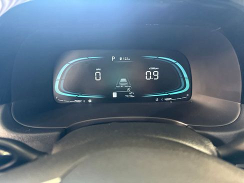 Used 2025 Hyundai Palisade SEL FWD image 23